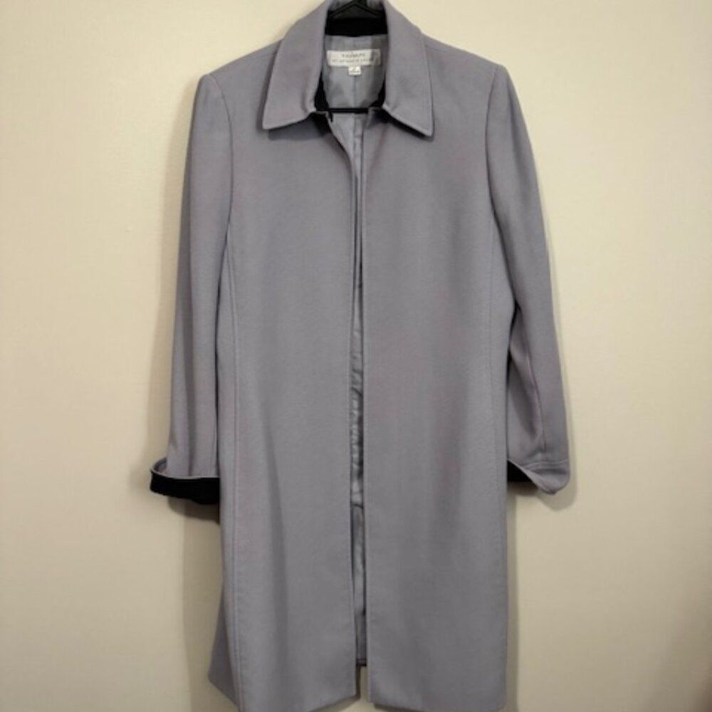 USED Woman's Tahari Long Sleeve Full Length Overcoat Color Light Purple Size 10